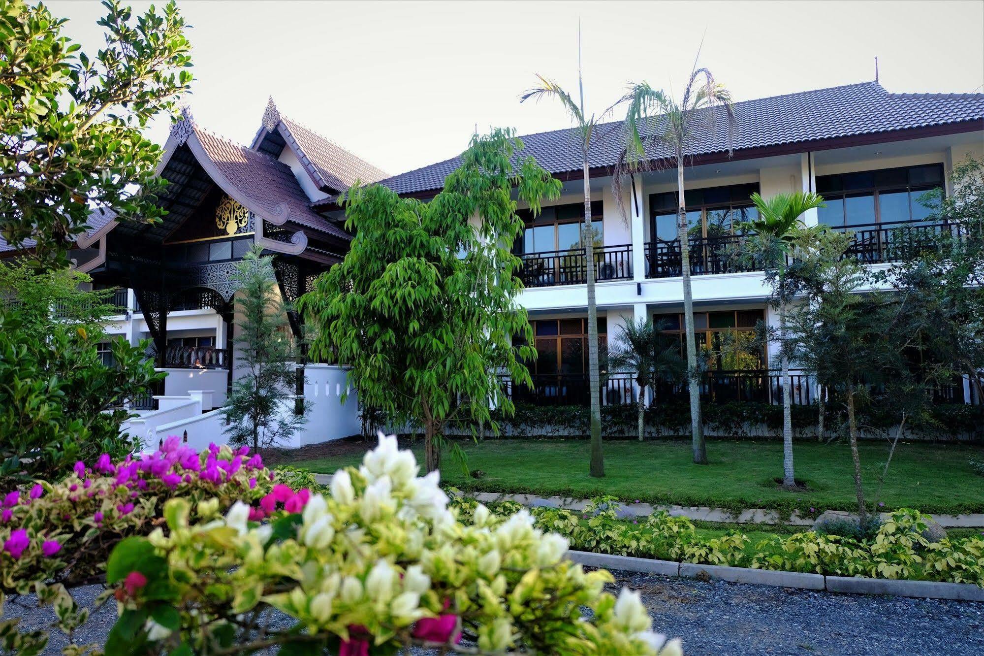Radateeree Resort チエンマイ エクステリア 写真