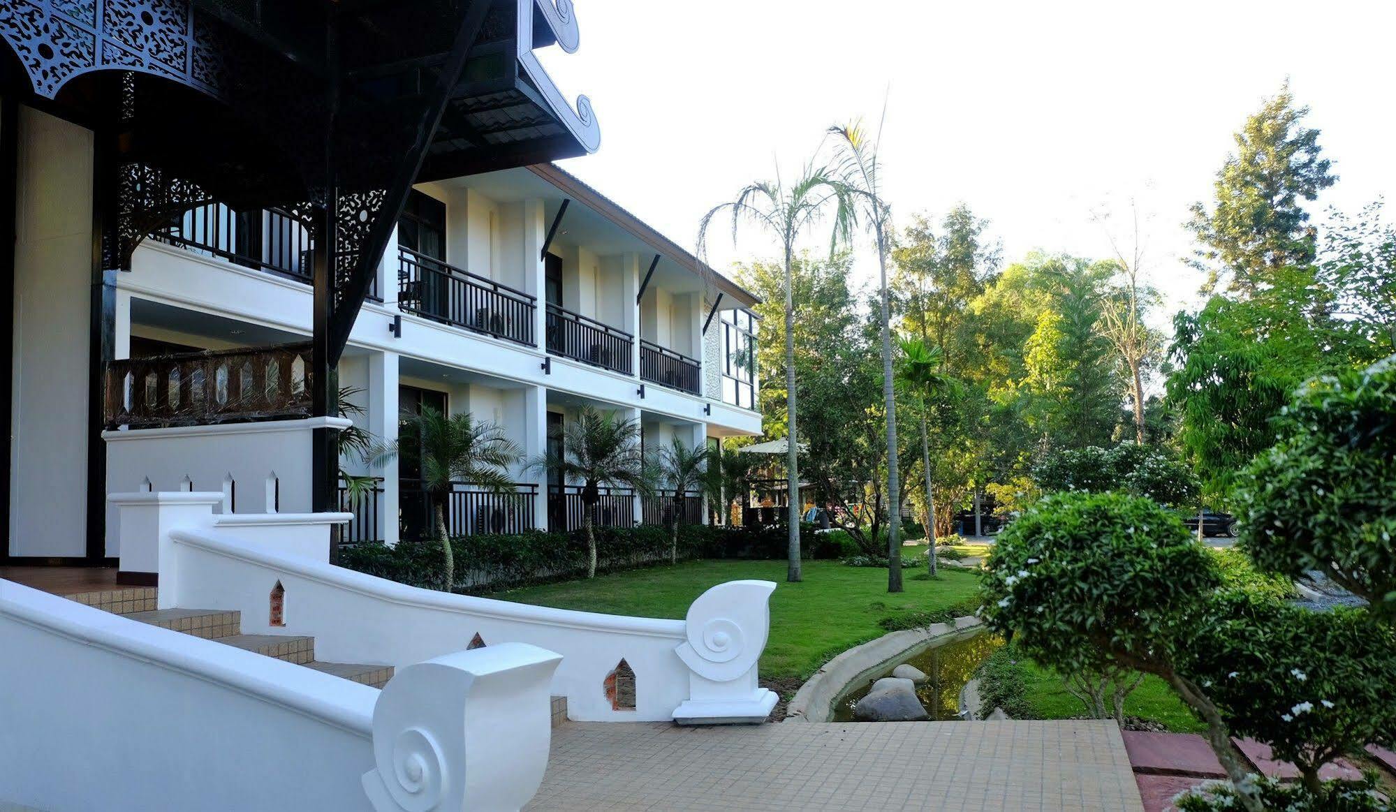 Radateeree Resort チエンマイ エクステリア 写真