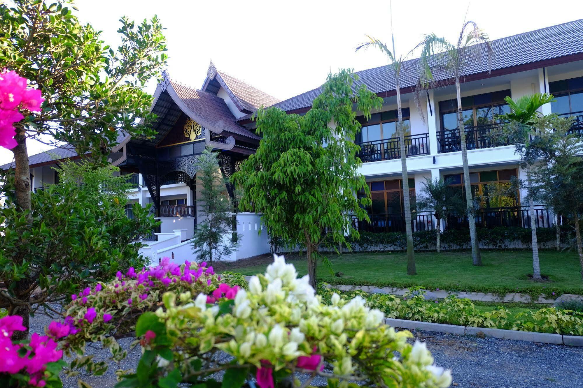 Radateeree Resort チエンマイ エクステリア 写真
