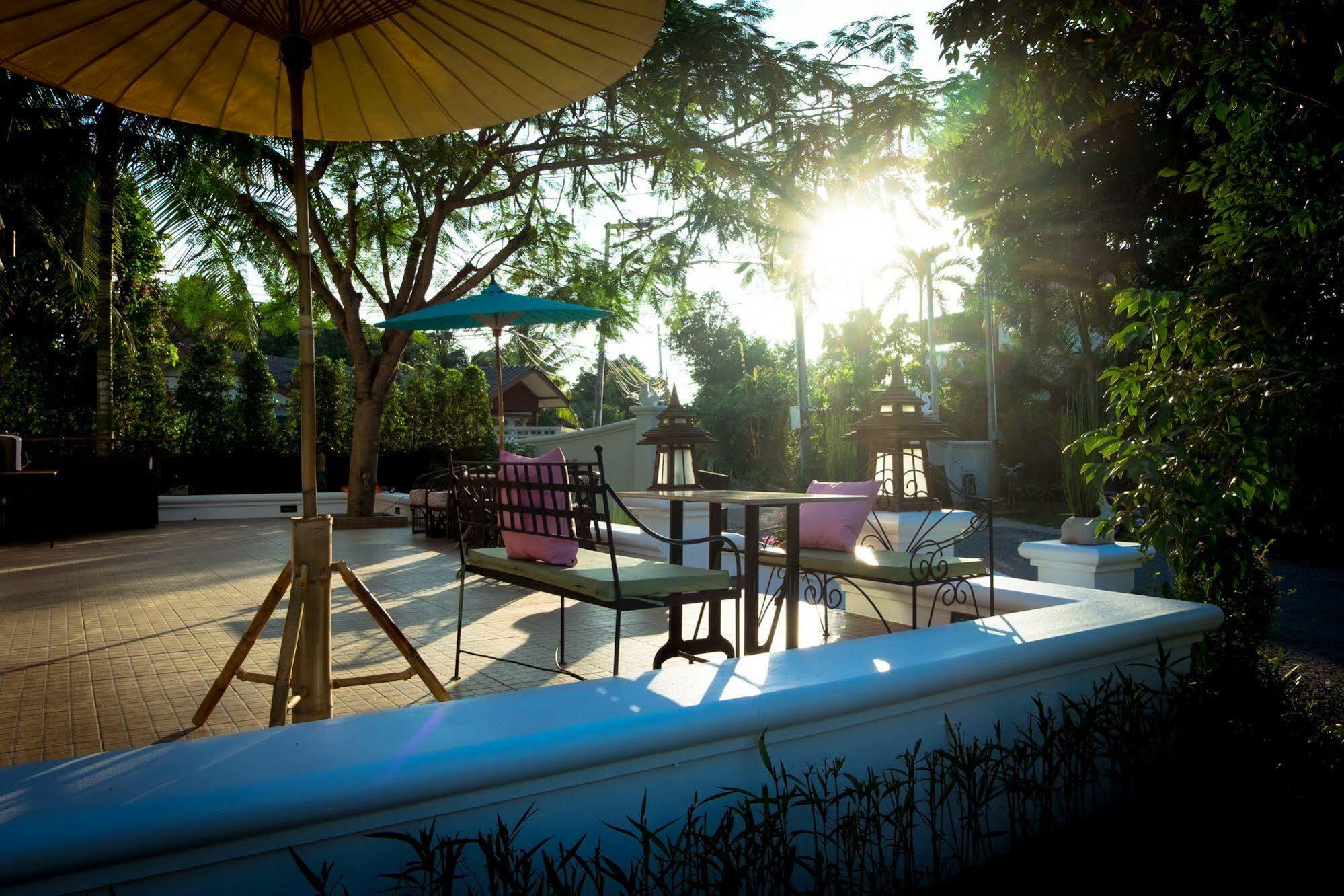 Radateeree Resort チエンマイ エクステリア 写真